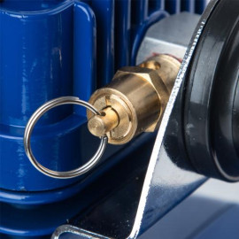 Компрессор "ViTOL" К-71 "OFF ROAD MASTER" 150psi/50Amp/160л/шланг 7,5м с дефлятором/клеммы (К-71)