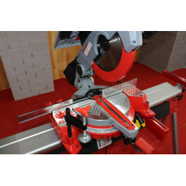 Пила торцовочно-циркулярная Holzmann TK 305