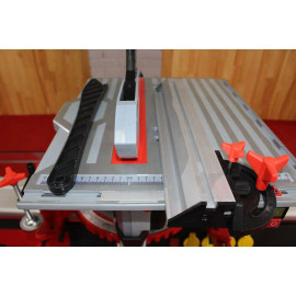 Пила торцювально-циркулярна Holzmann TK 305